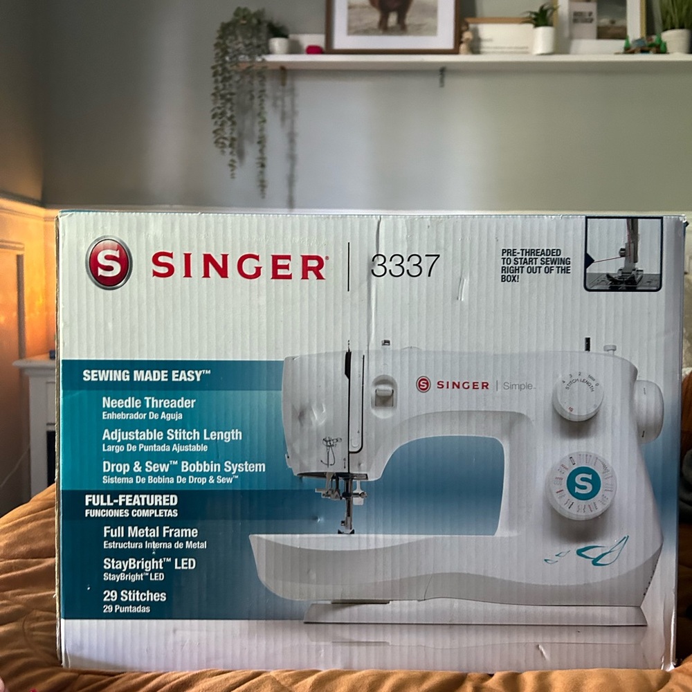 SEWING MACHINE